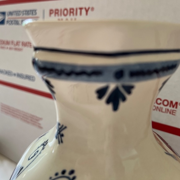 Delft/Blauw Delft Distel/Hand Painted/Made in Holland/Vase - Picture 6 of 11